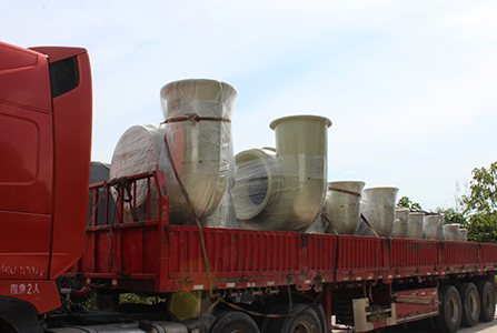 發(fā)貨現場-紹興天宏風機有限公司